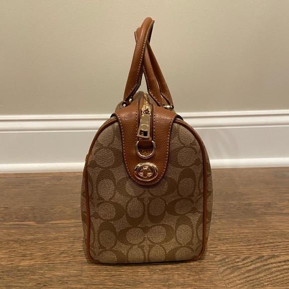 Coach Bennet crossbody satchel - Picture 3 of 8